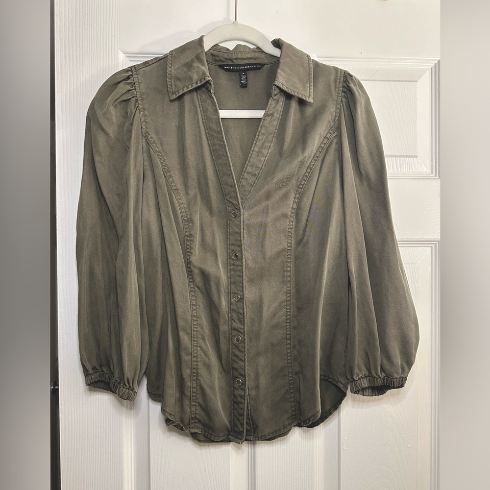 WHITE HOUSE BLACK MARKET OLIVE GREEN FRONT SNAP BUTTON BLOUSE